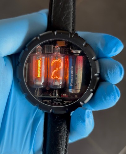Nixie watch round - nixie,